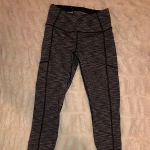 Victoria’s Secret gray workout leggings